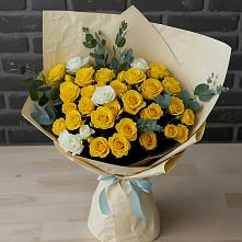 Букет цветов из:  Розы в Микуни