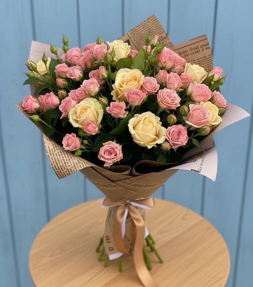 Букет цветов из: Розы в Микуни