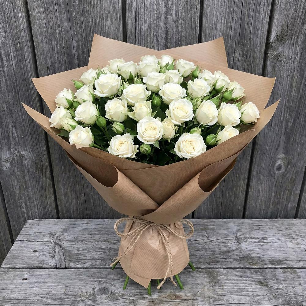 Букет цветов из: Розы в Микуни