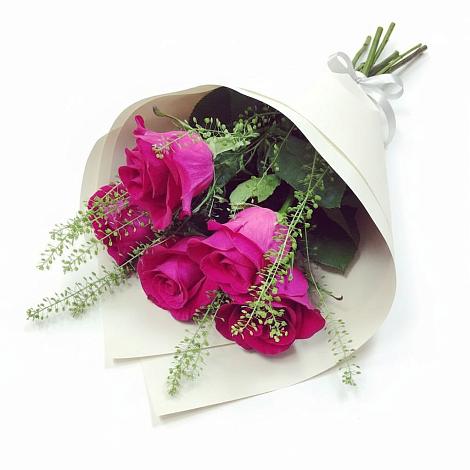 Букет цветов из: Розы в Микуни