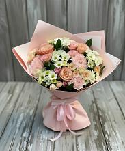 Букет цветов из:  Гвоздики, Розы и Хризантемы в Микуни