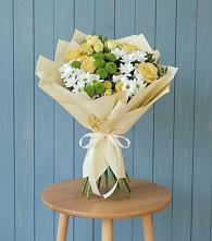 Букет цветов из:  Хризантемы и Розы в Микуни