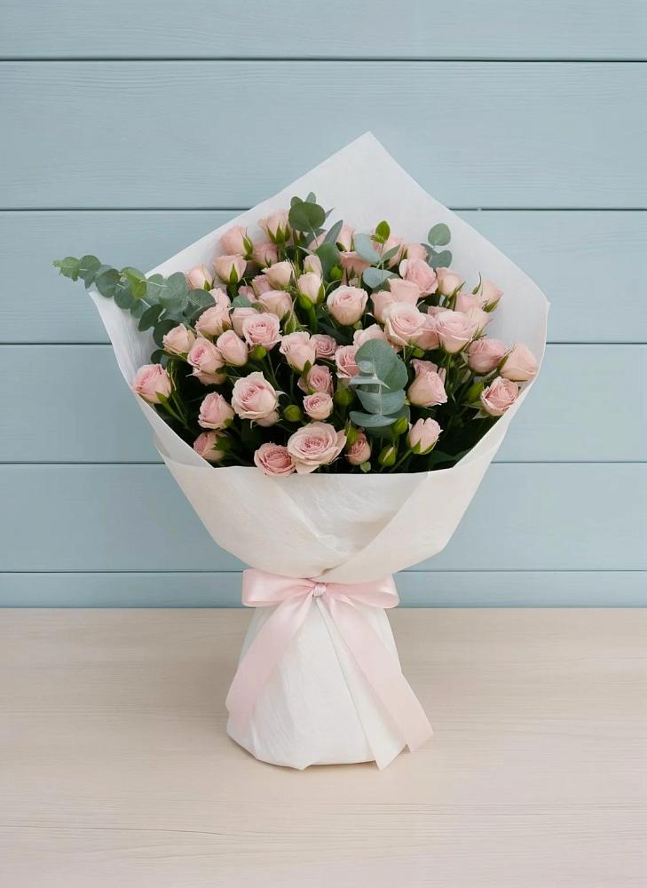 Букет цветов из: Розы в Микуни