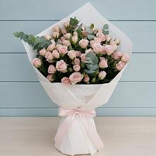 Букет цветов из:  Розы в Микуни